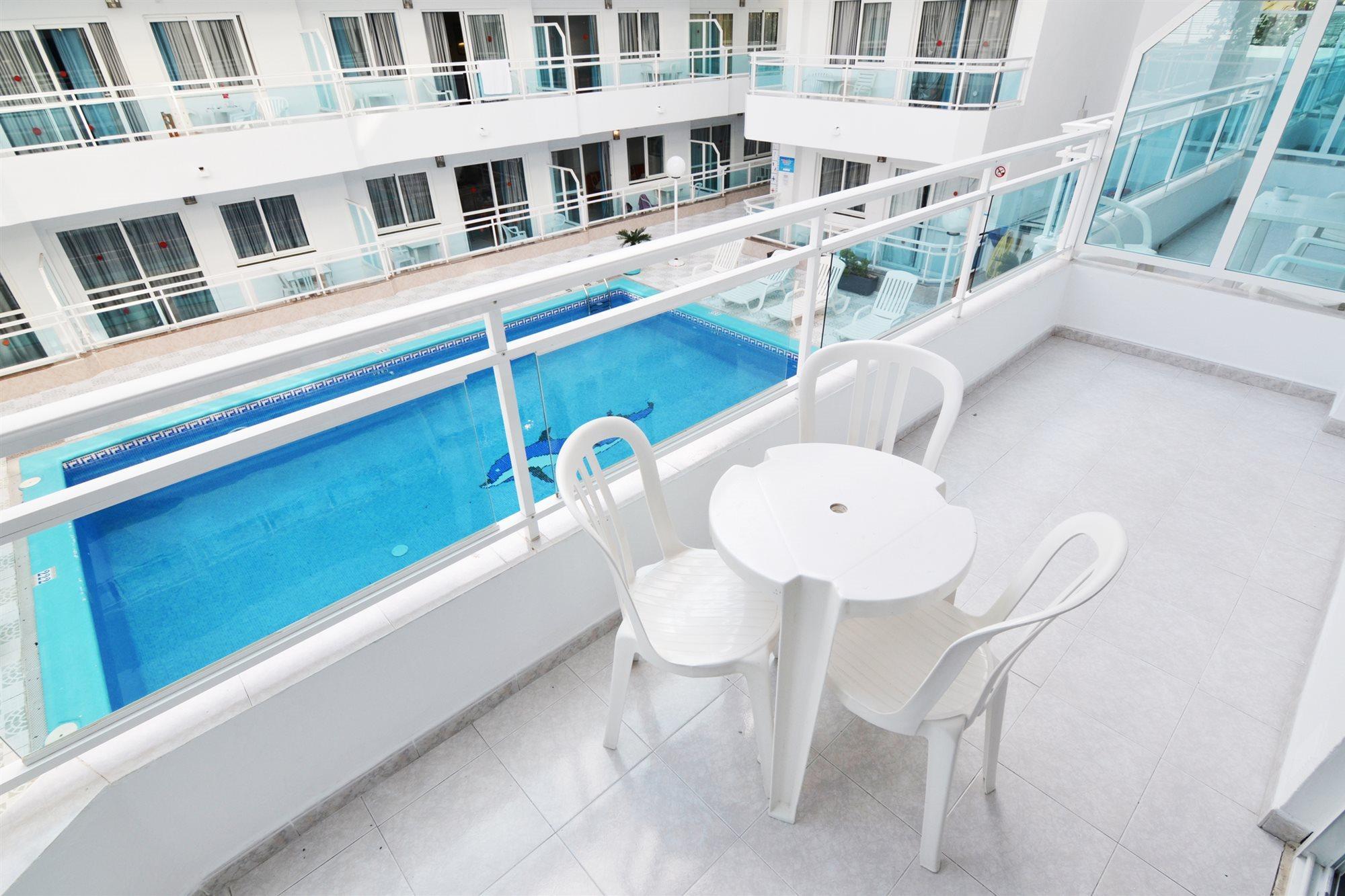 Vibra Jabeque Blue Apartments Es Cana Eksteriør bilde